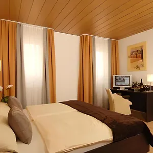 Hotel Adler Garni, Ostfildern